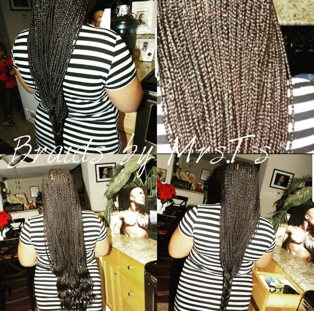 Womans Single Braids (Small)