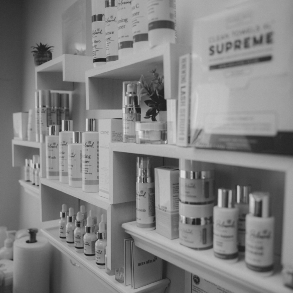 Introductory [Acne] Clarity Facial at Enhancing Esthetics x Nikki, LLC in Rensselaer, IN
