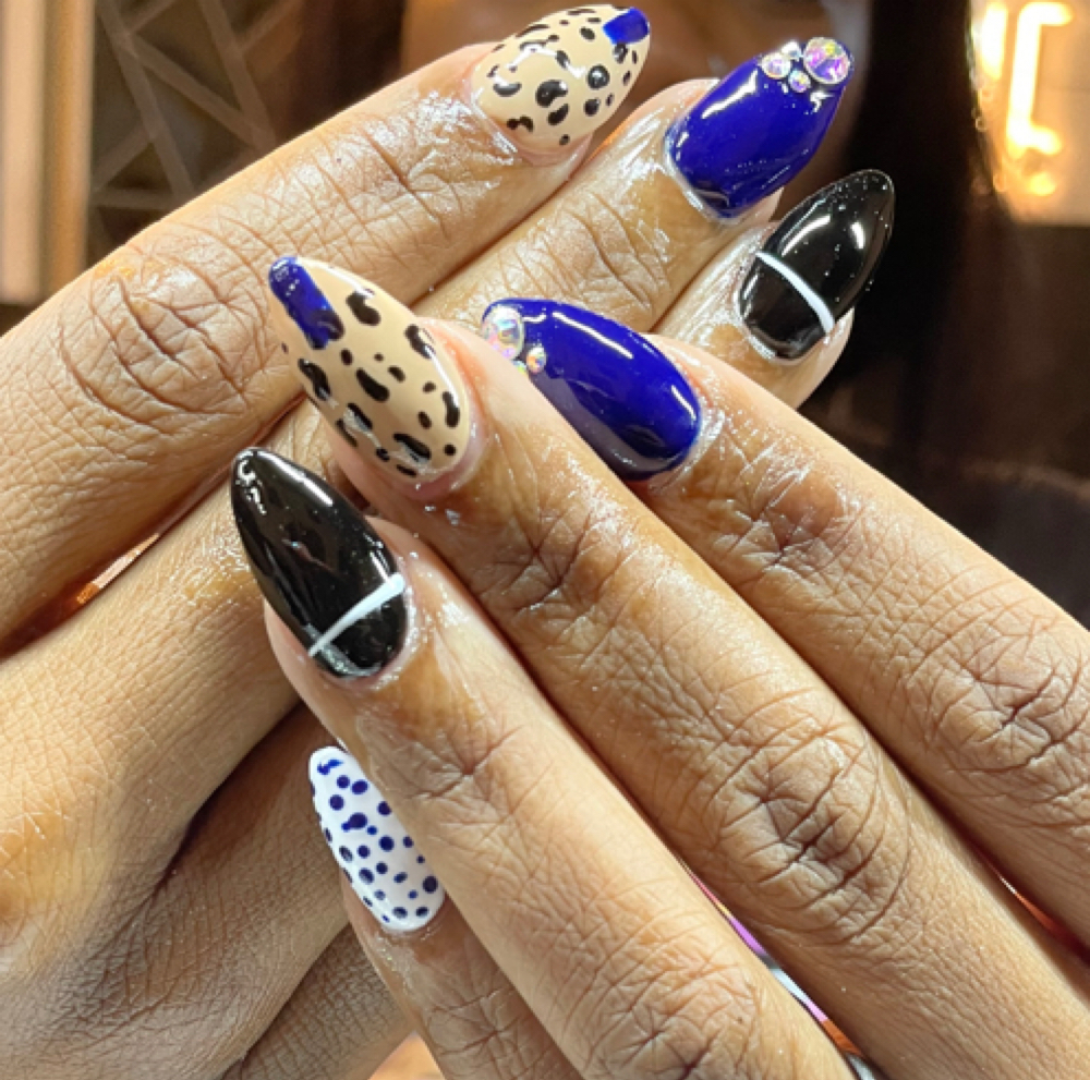 Overlay Refill at ✨Divine Handz✨ in TOLEDO, OH
