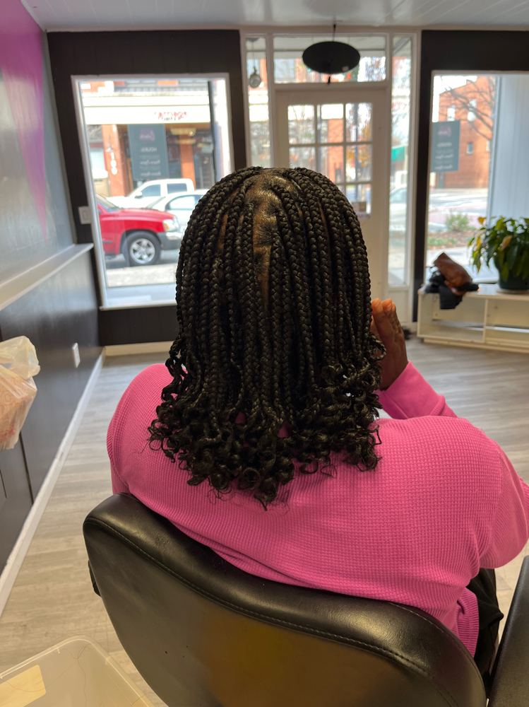 Bob Length Knotless Braids