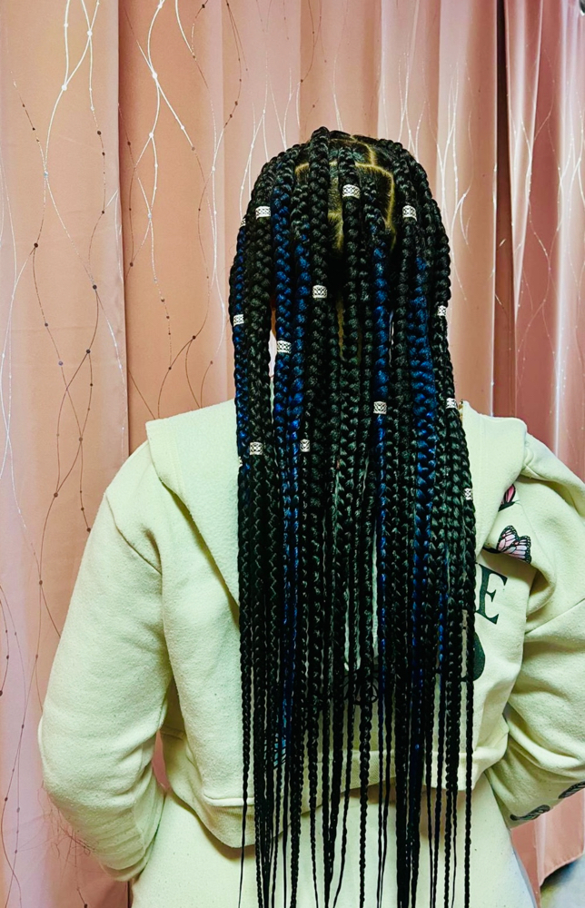 LARGE KNOTLESS BRAIDS at Locked In Lux in Oxnard, CA