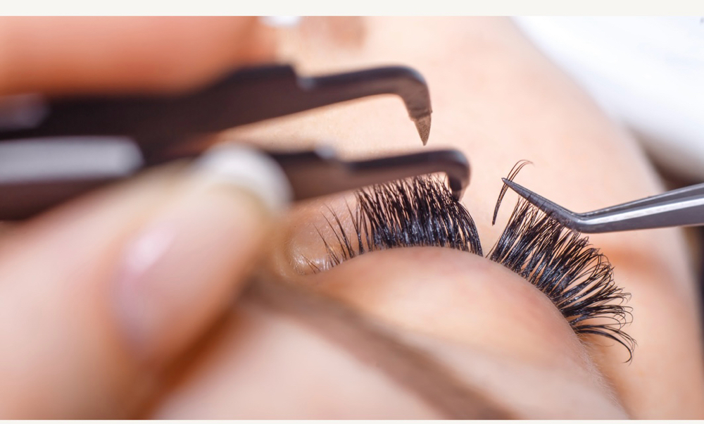 Lash Removal