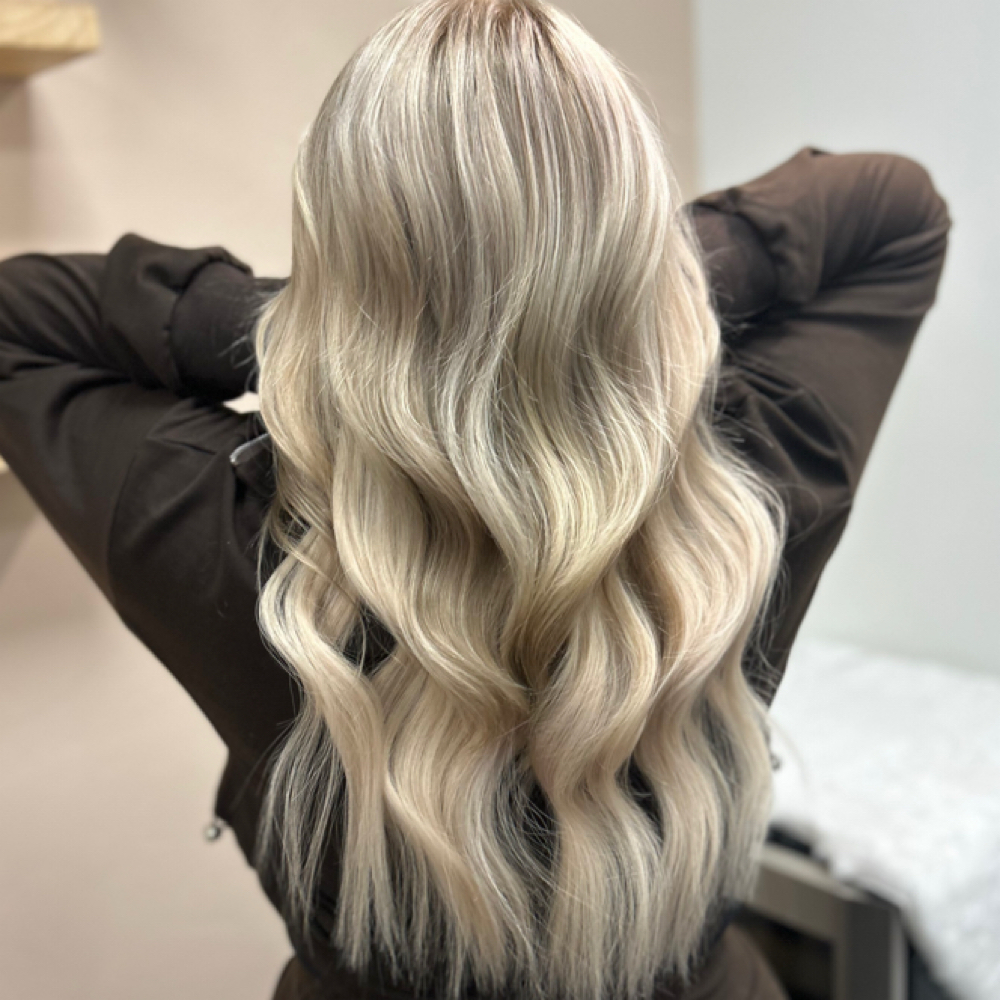 Blowout With Hot Tool Finish at Emerald and Opal Salon in Tucson, AZ