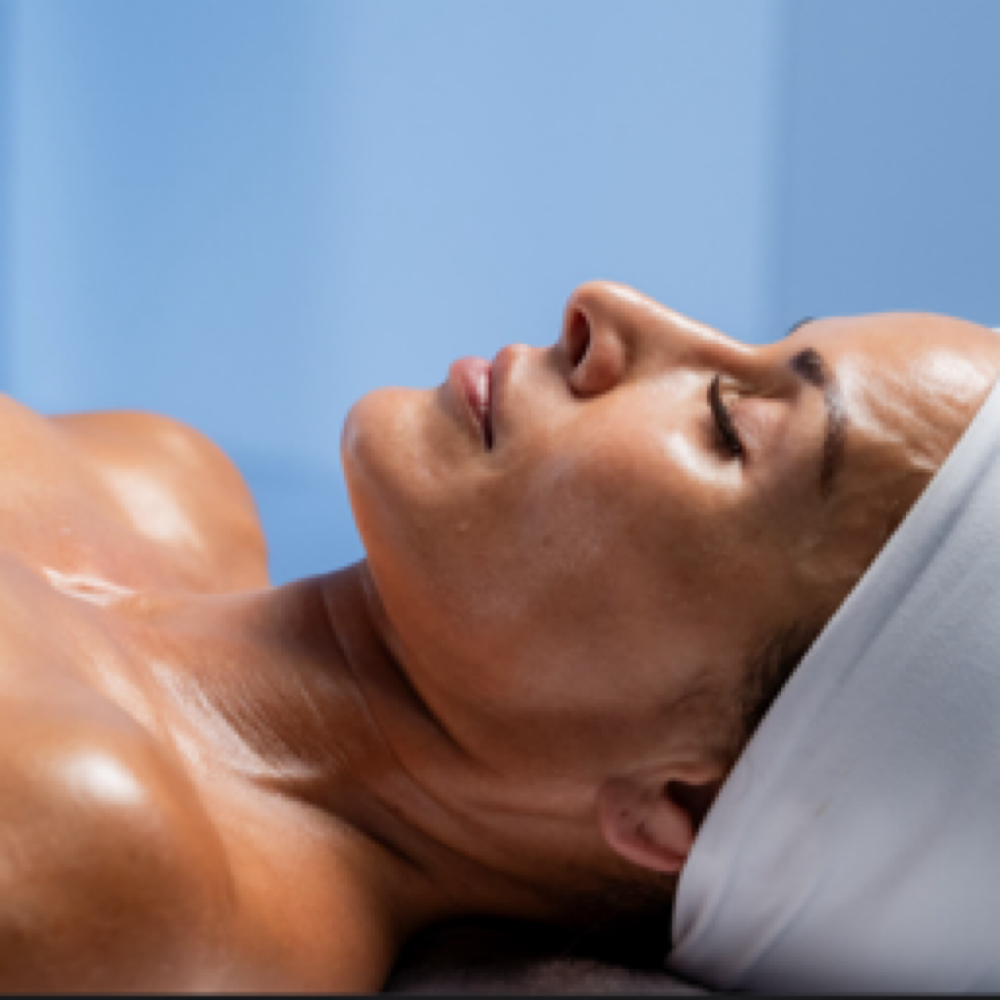 Menopausal Balance & Restore Facial