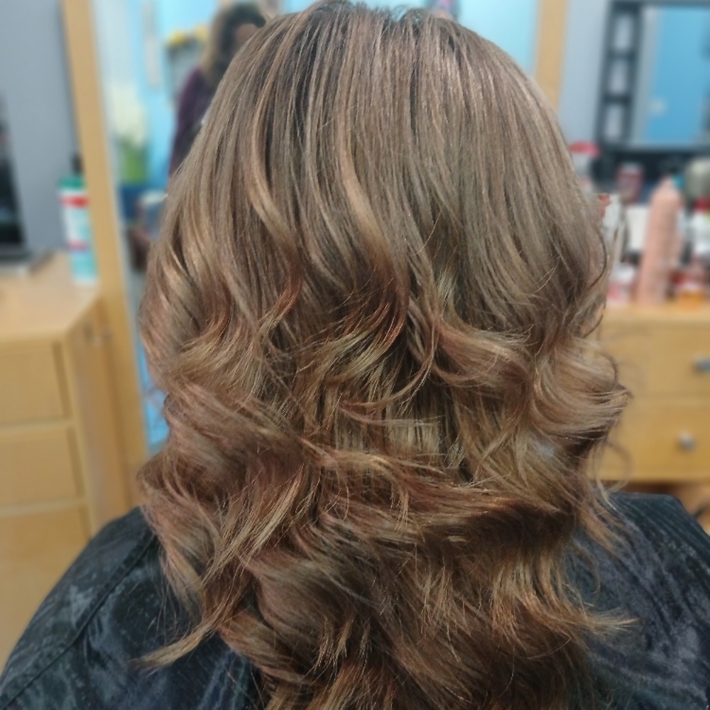 Lowlights at Lovingit Salon in Lake Villa, IL