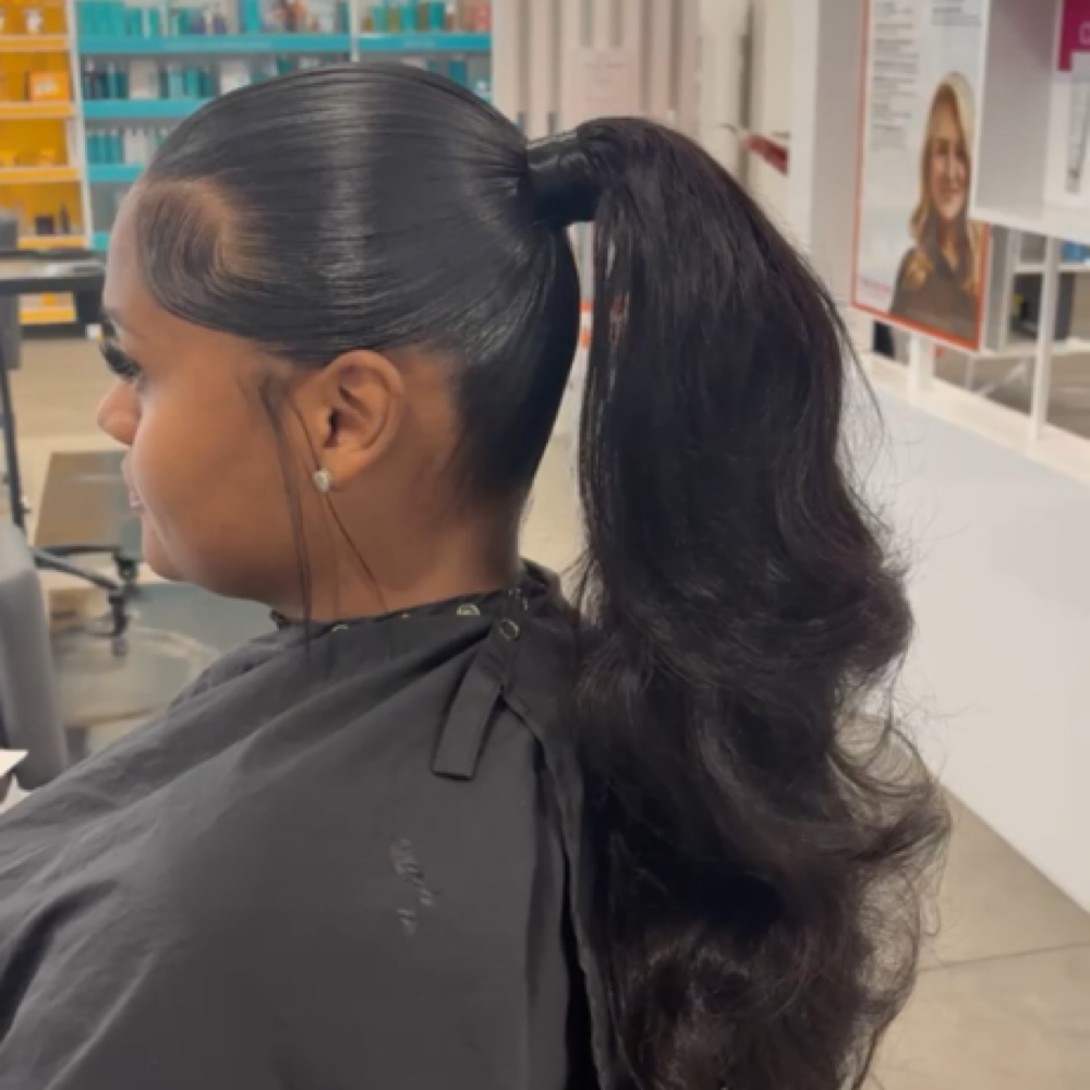 Signature Sculpt Pony at A Dose of Dom in Crystal, MN