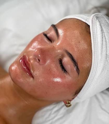 Hydrogen Oxygen Facial
