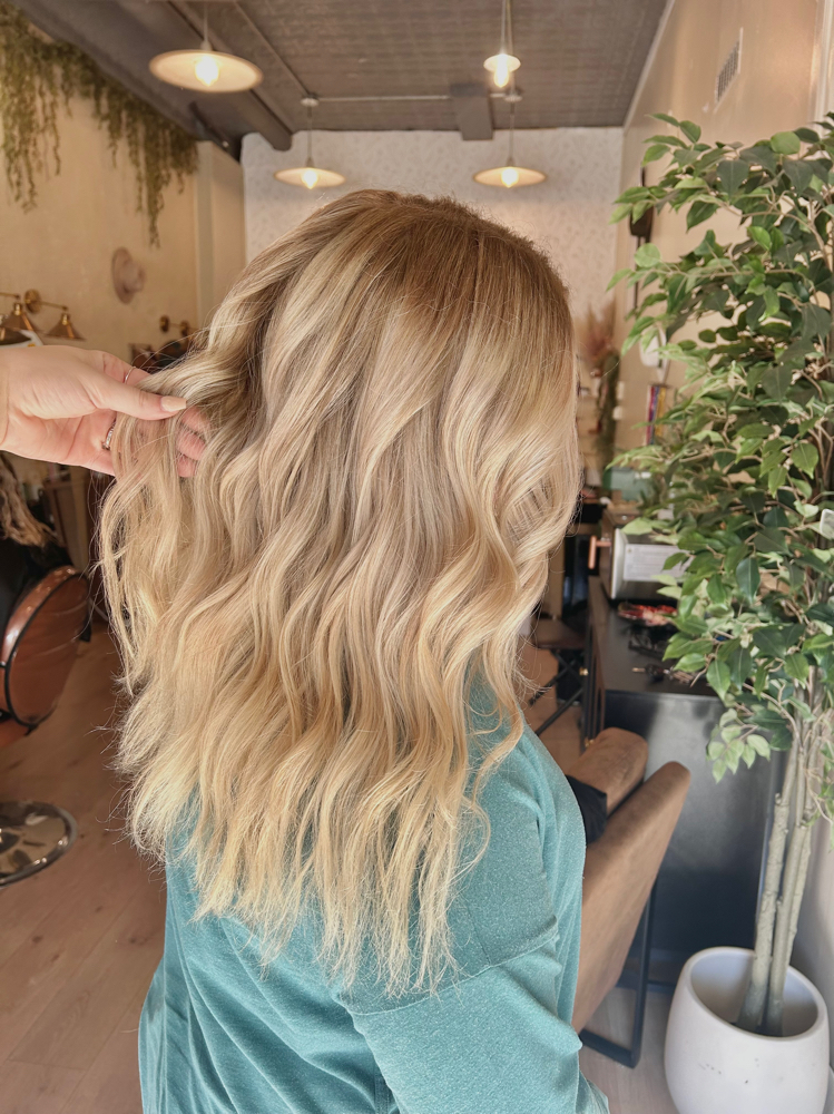 Blonding Service