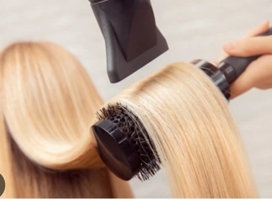 Luxury Blowdry & Style