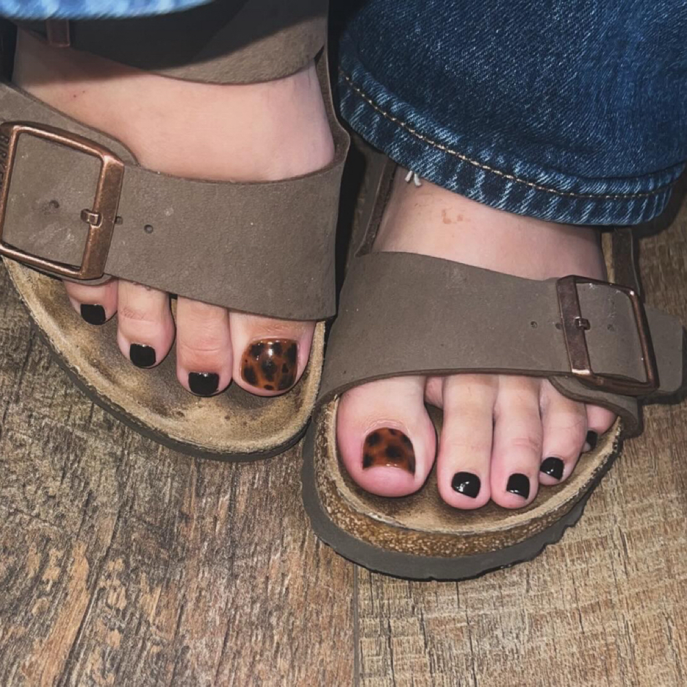 Basic Waterless Pedicure at Nailedbysammi in Marysville, CA