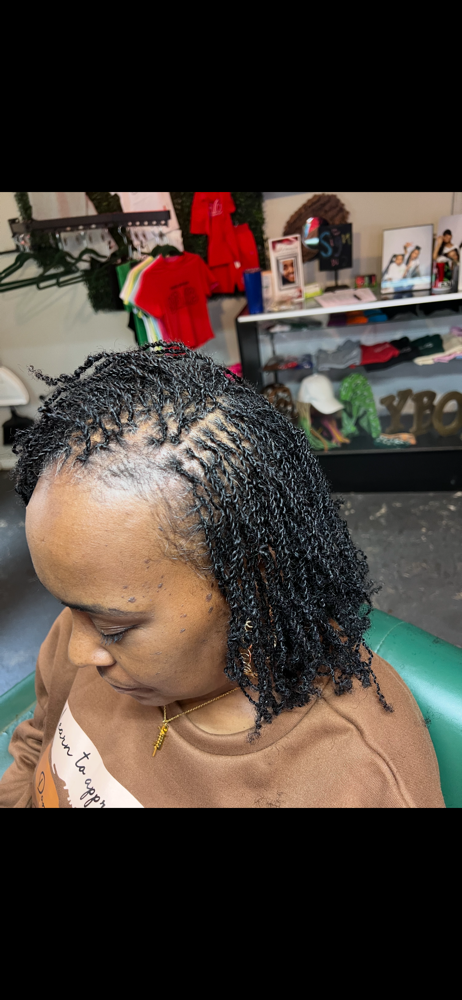 Loc Extention Install at Your Braid Our Bondđź’š in Florissant, MO