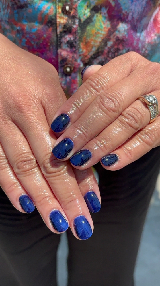 Dip Manicure