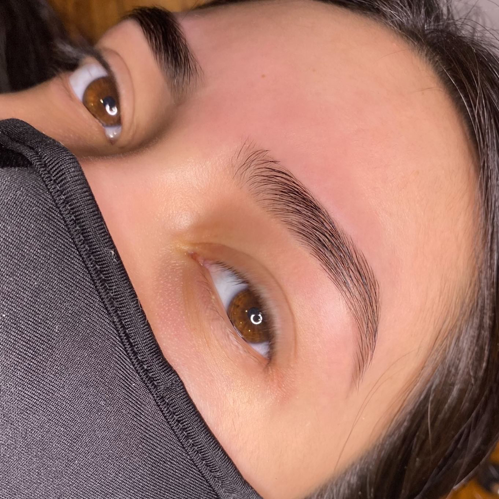 Brow Mapping & Wax & Tint