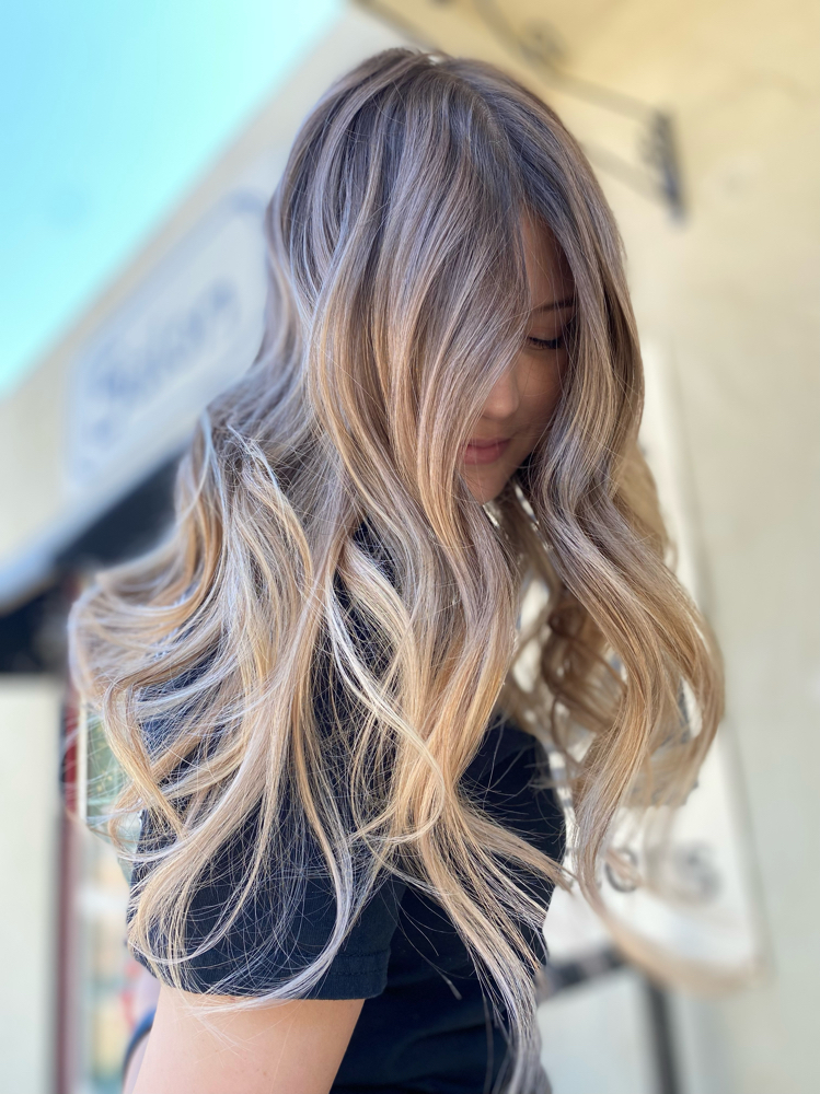 Custom dimensional balayage