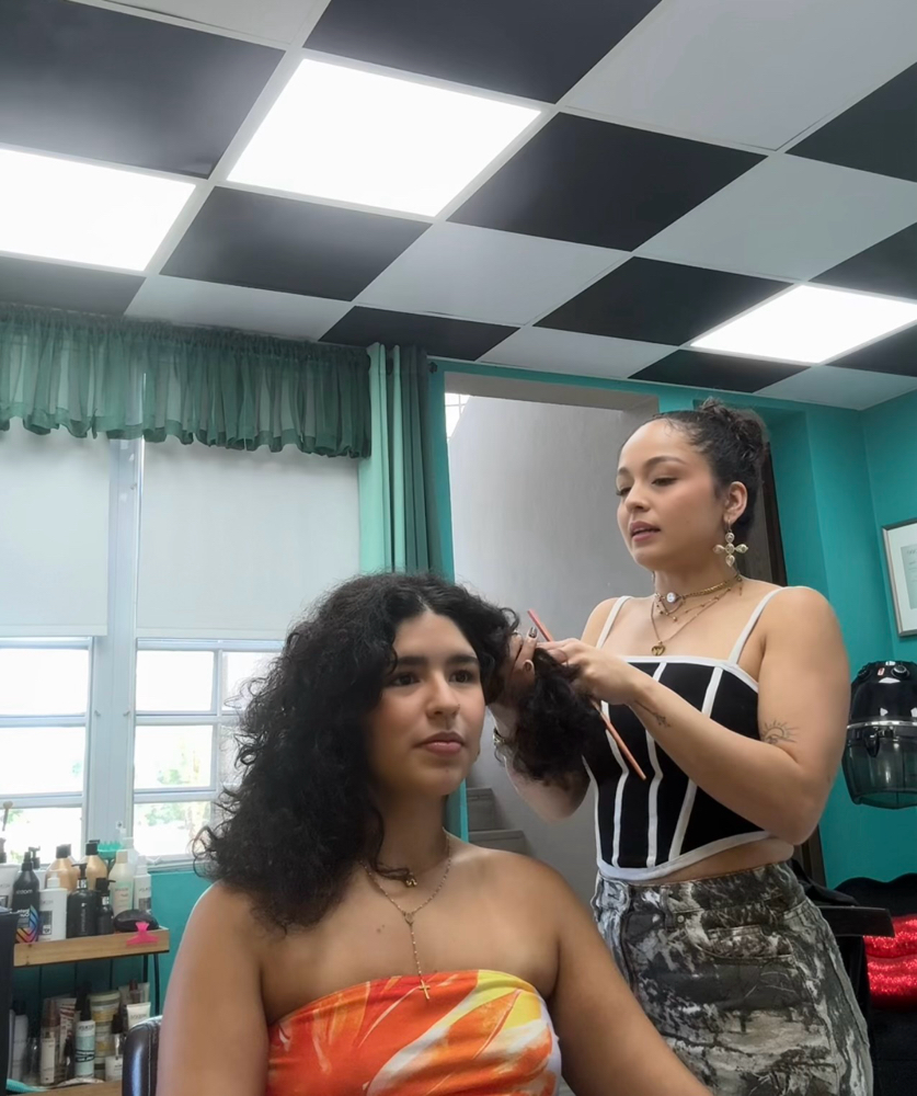 Consulta at Jai Stylesss in Mayagüez, PR