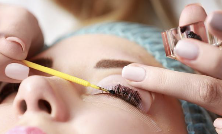 Eyelash Tinting