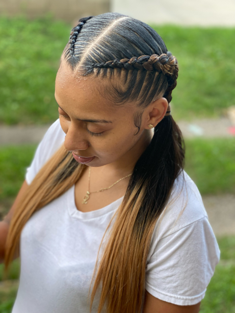 Woman2 Feed Ins W/ExtendedPonytails