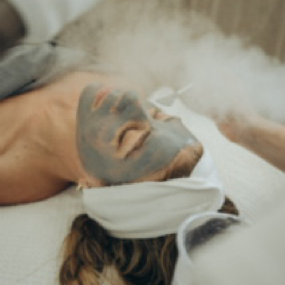 Custom Blend Mini W/ Foot Mask at The Spa on Oak in Spruce Pine, NC