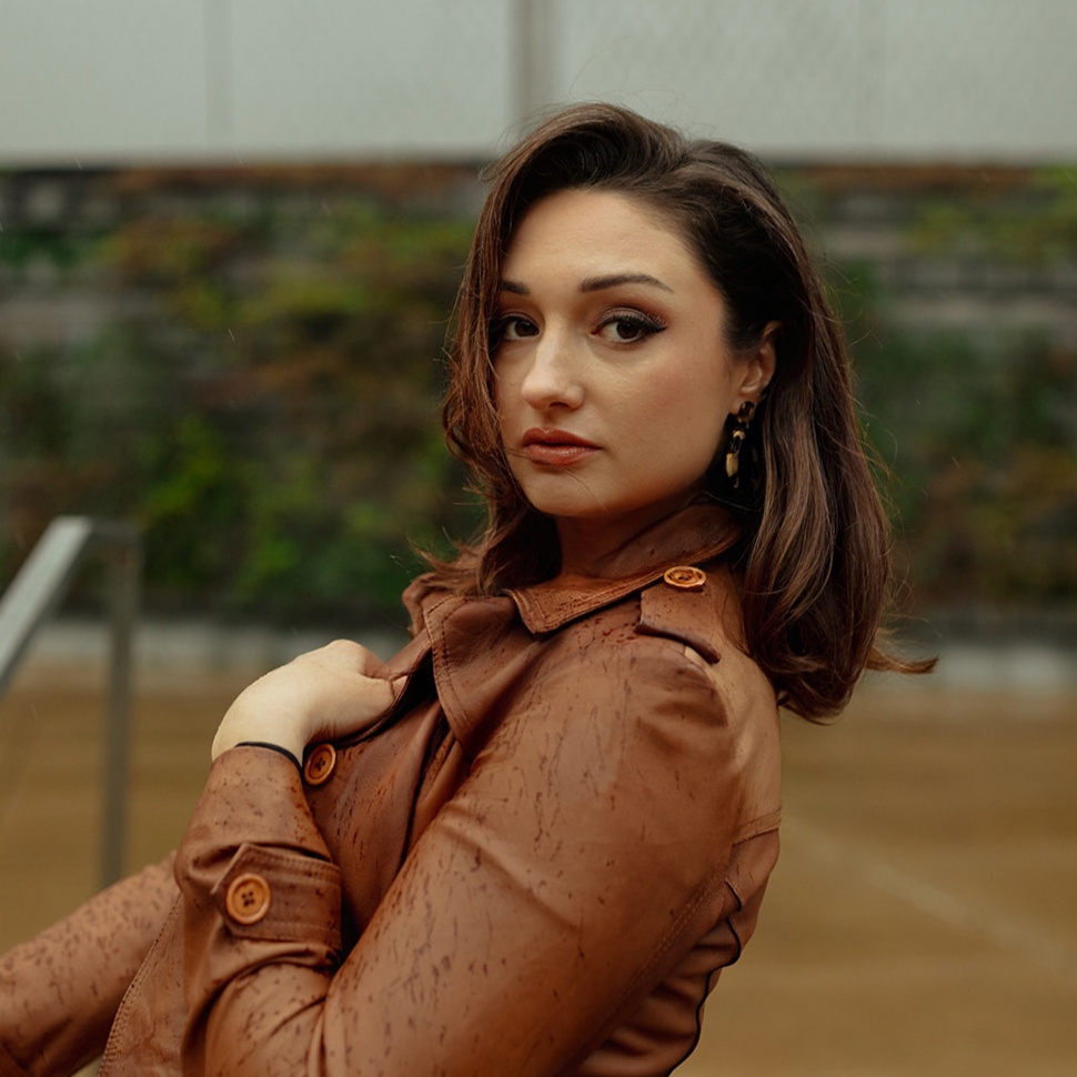 Maxi Custom Color Package at Mane Aura in Sacramento, CA