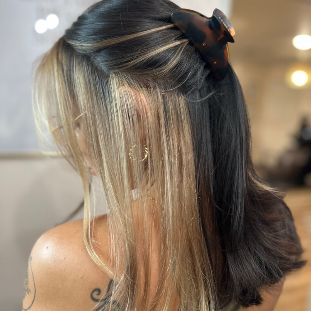 Face Framing Highlights at Sweet Strands By Candy in Belton, TX