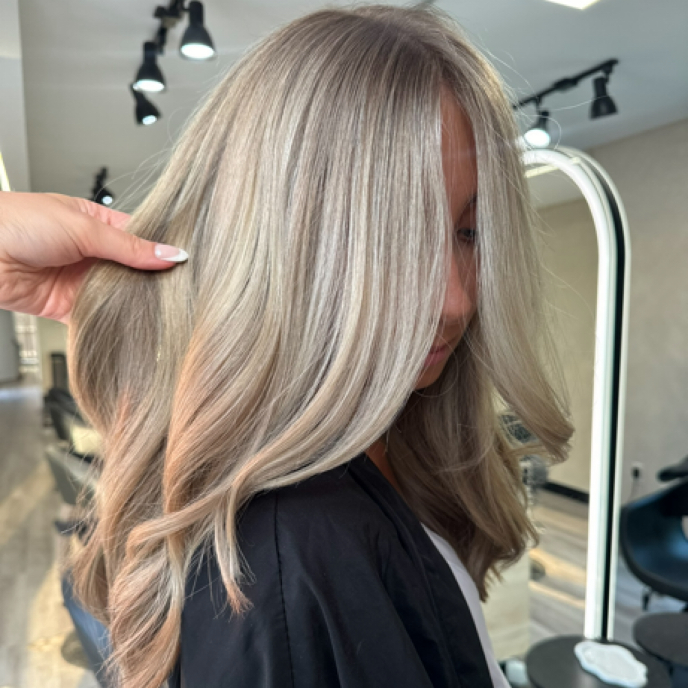 HALF BLONDE SESSION at Carly Coburn in Spring, TX