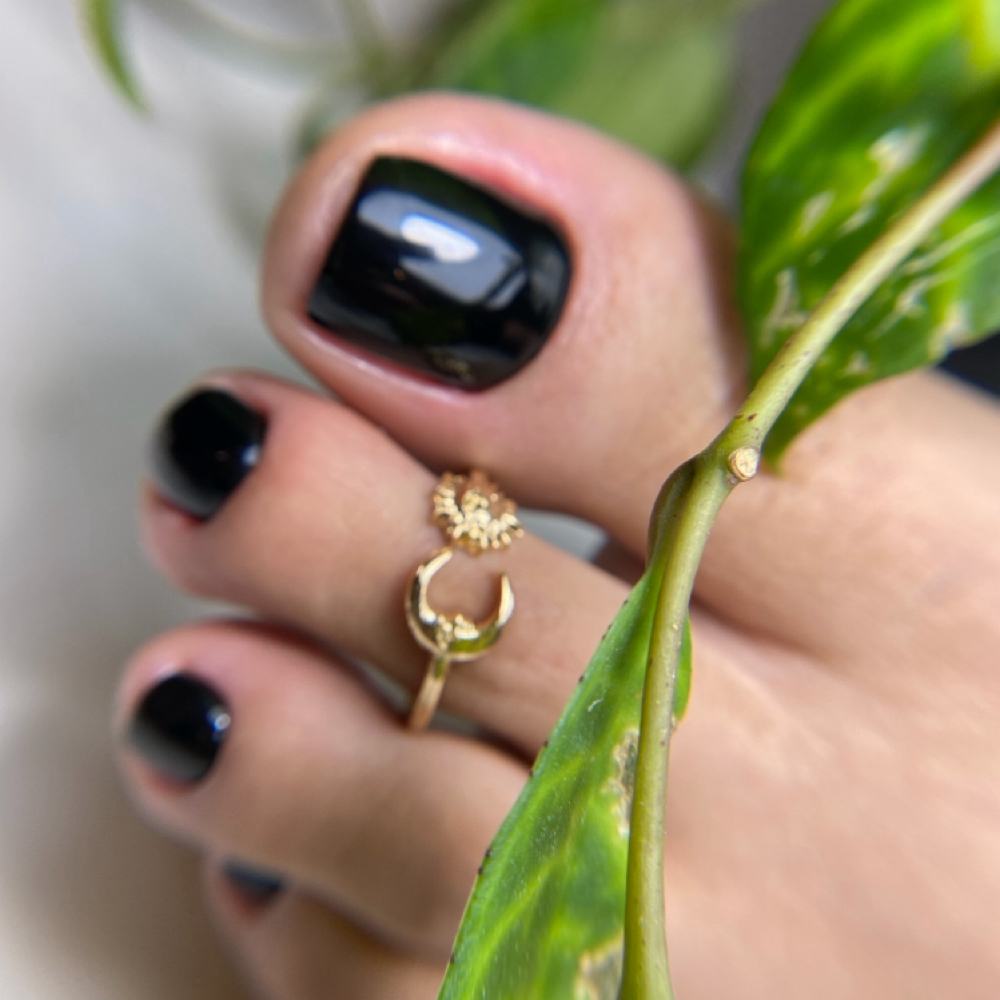 Combined Russian Pedicure Aesthetic at Dream Nails By Katterine in Corona, NY