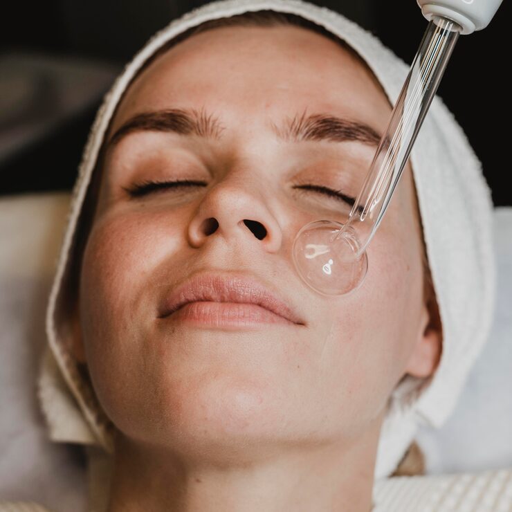 Signature Deluxe Facial
