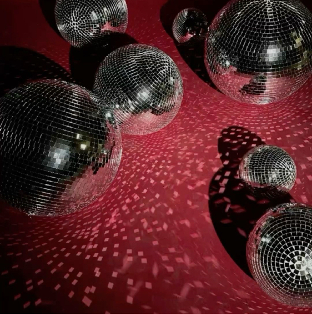 Custom Dimensional Blonde at The Butterfly Loft in Fenton, MI