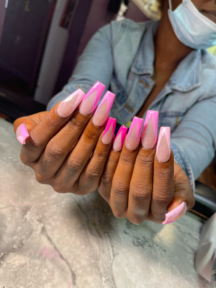V-Cut French Tip