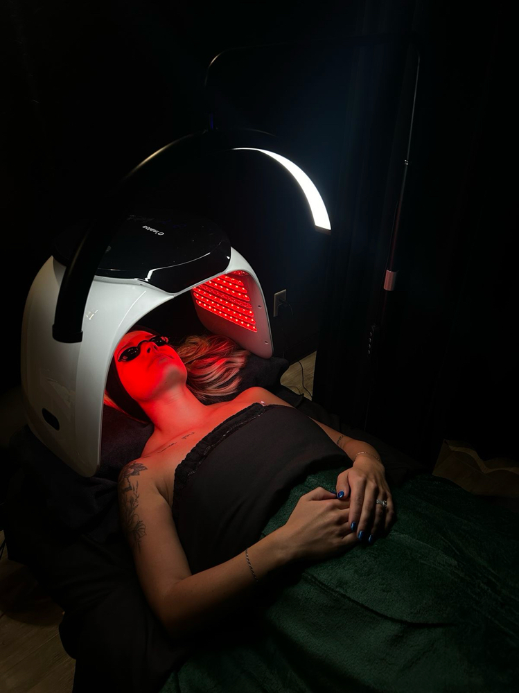 LED Light Therapy at Elevate Beauty & Wellness in Valley View, TX