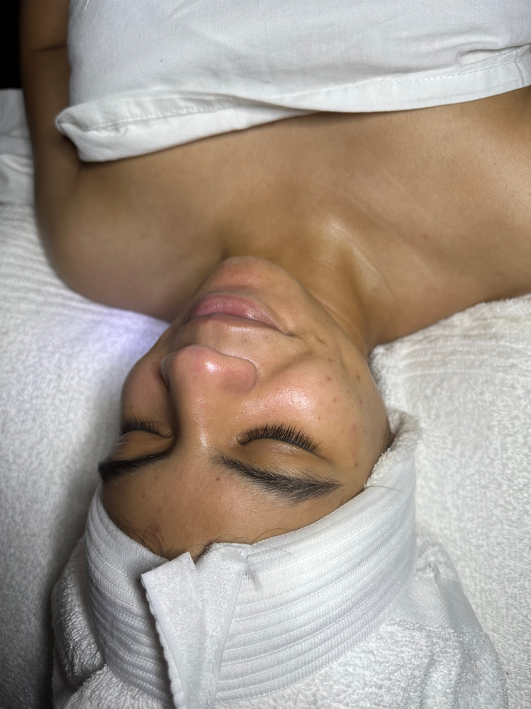 Signature Facial