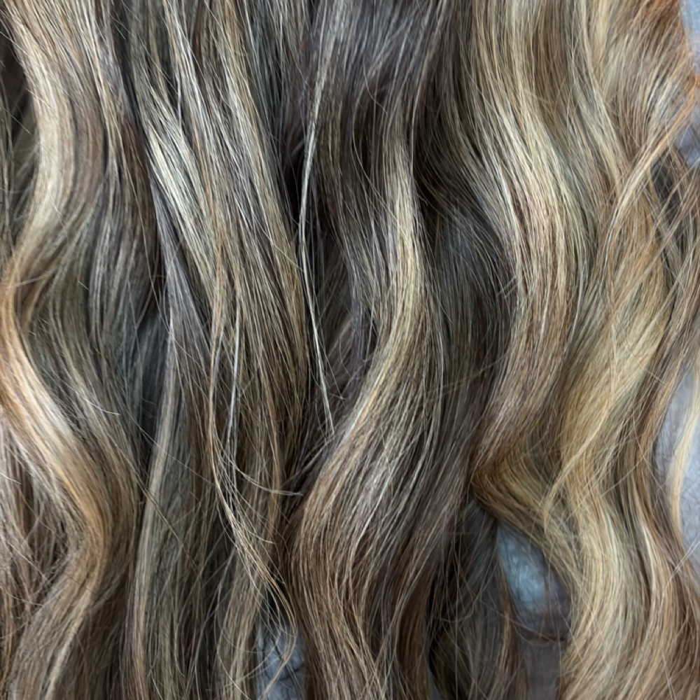 Partial Balayage/Highlight Package at Valerie Did My Hair in orlando, FL