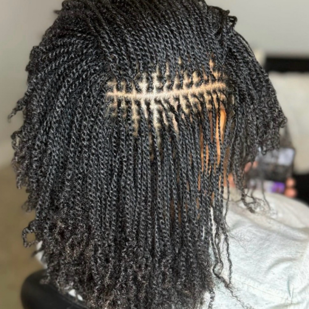Micro Locs Startup at TwistedSistaLLC. in Kahului, HI