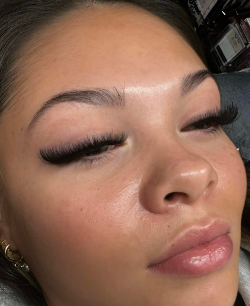 Volume Lashes