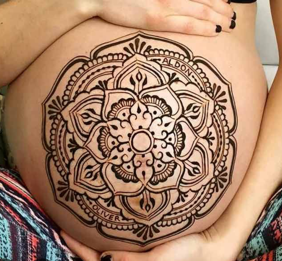 Henna Tattoo - Pregnant Belly