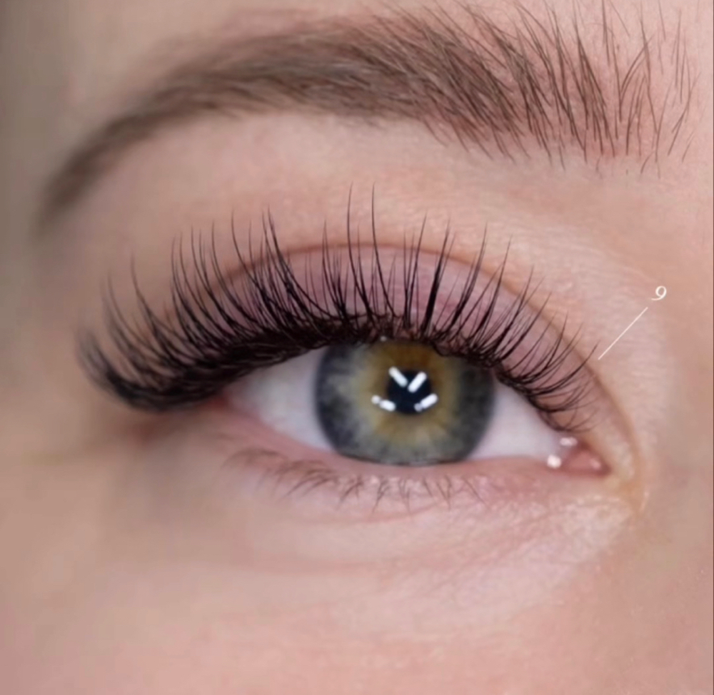 Hybrid Lash Touch Up