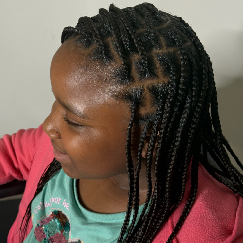 Medium Knotless at TallCutieSlayin in Glen Burnie, MD