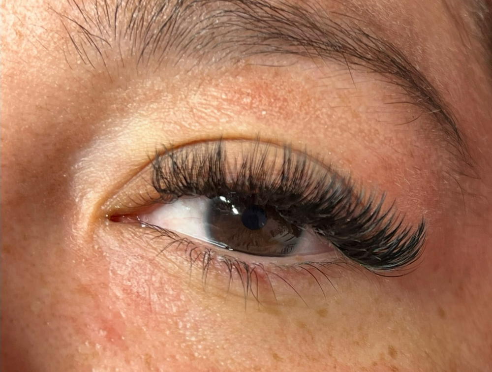 Lashes By Perla