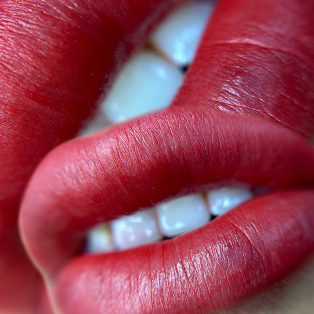 Lip Blushing