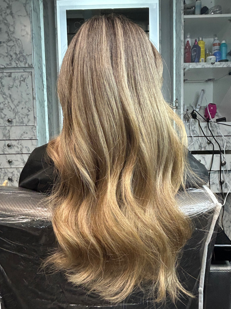 Weft Reinstall at Sergio Felix beauty in Fullerton, CA