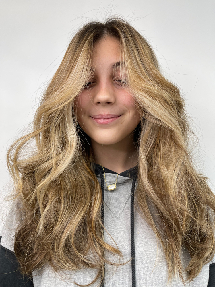 Full Highlight and Blowdry