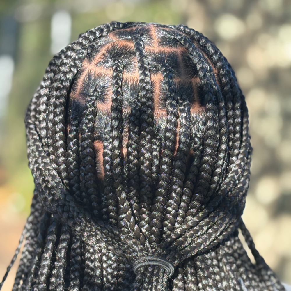 Med Knotless at BLESSED BEAUTY BY KENYA in Mobile, AL