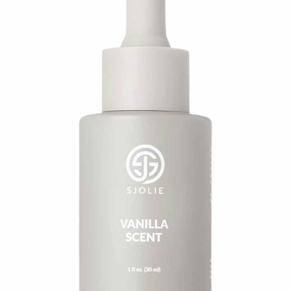 Scent Drops - Vanilla at Saddle & Sun Studio in Fort Campbell, KY