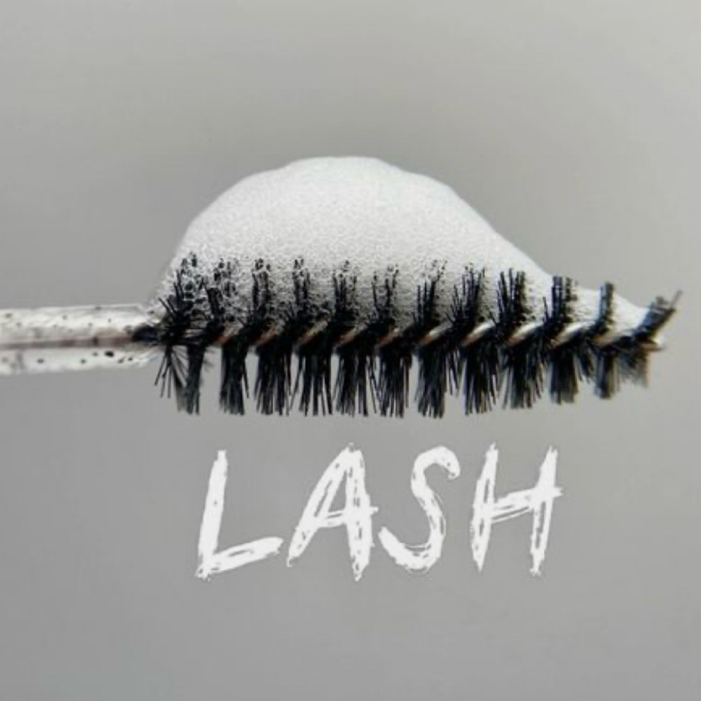 Lash removal at glow with khlo in Fremont, IN