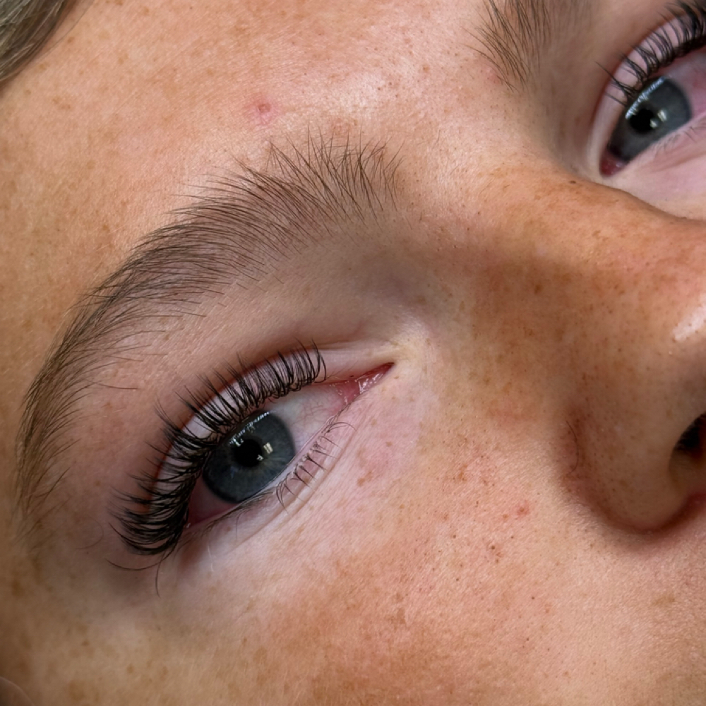 Light Volume Full Set at Fluffy Blinks LLC in Palm Harbor, FL