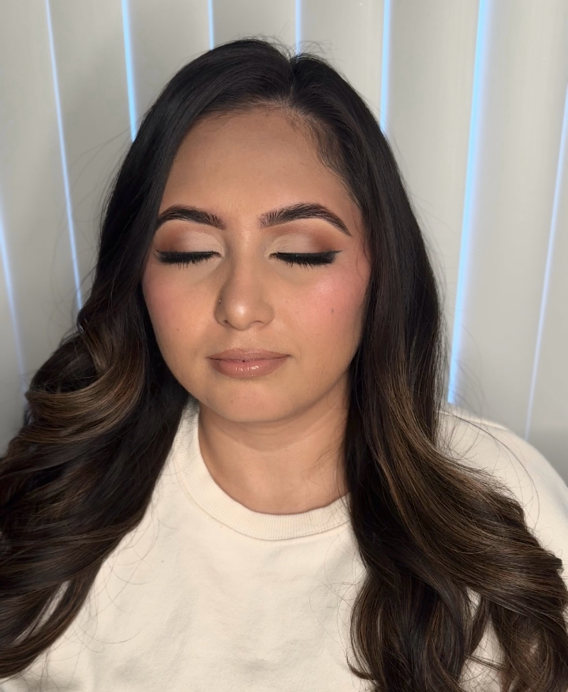 SOCIAL GLAM