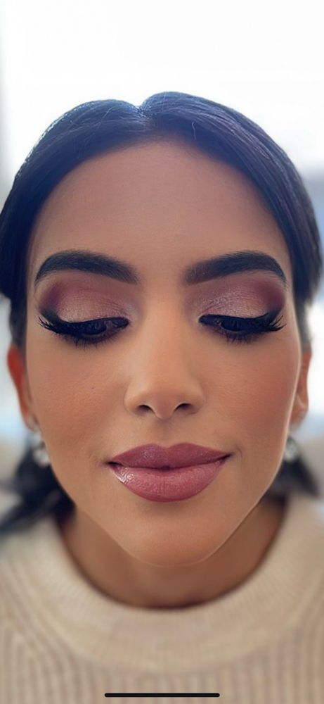 Makeup - Eyes Only (with Lashes)