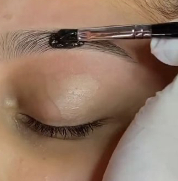 Eyebrow Tint