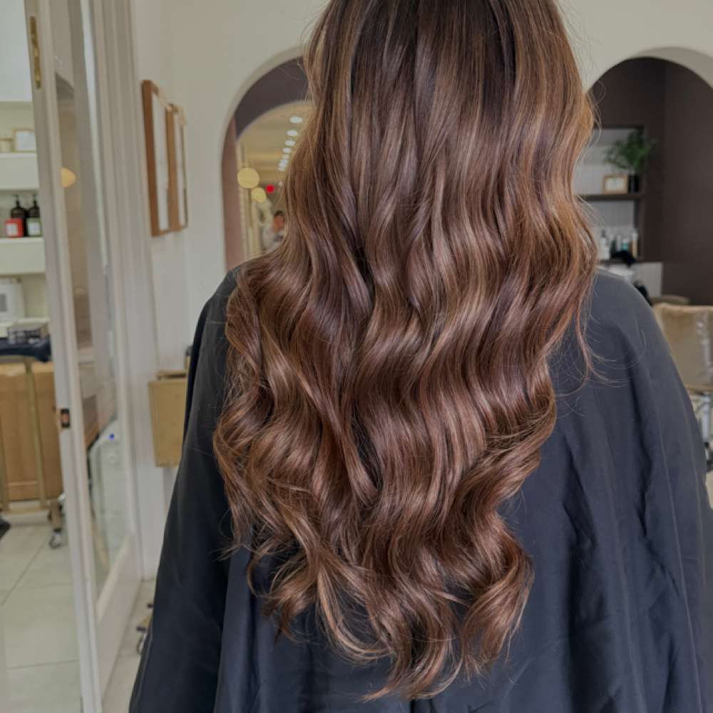 Hot Tool Finish (style only) at Hairbykenzyc in Longview, TX