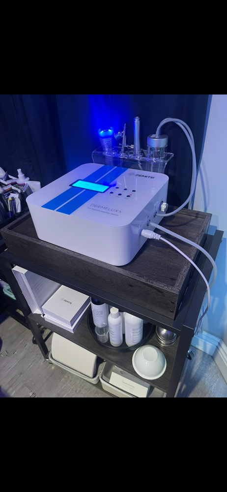 Hydro Dermabrasion ZEMITS